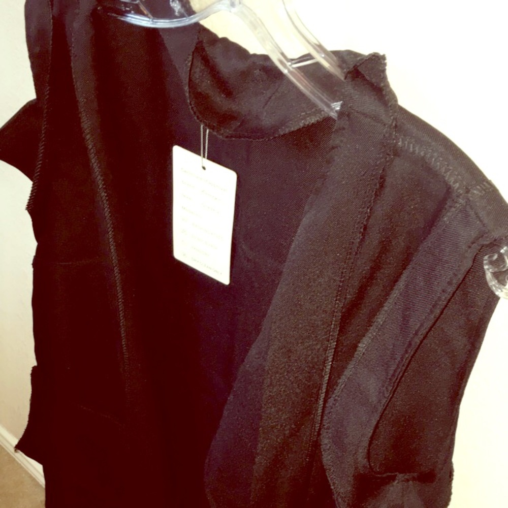 Kameya Vest